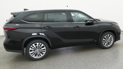 2026 Toyota Highlander Hybrid Platinum