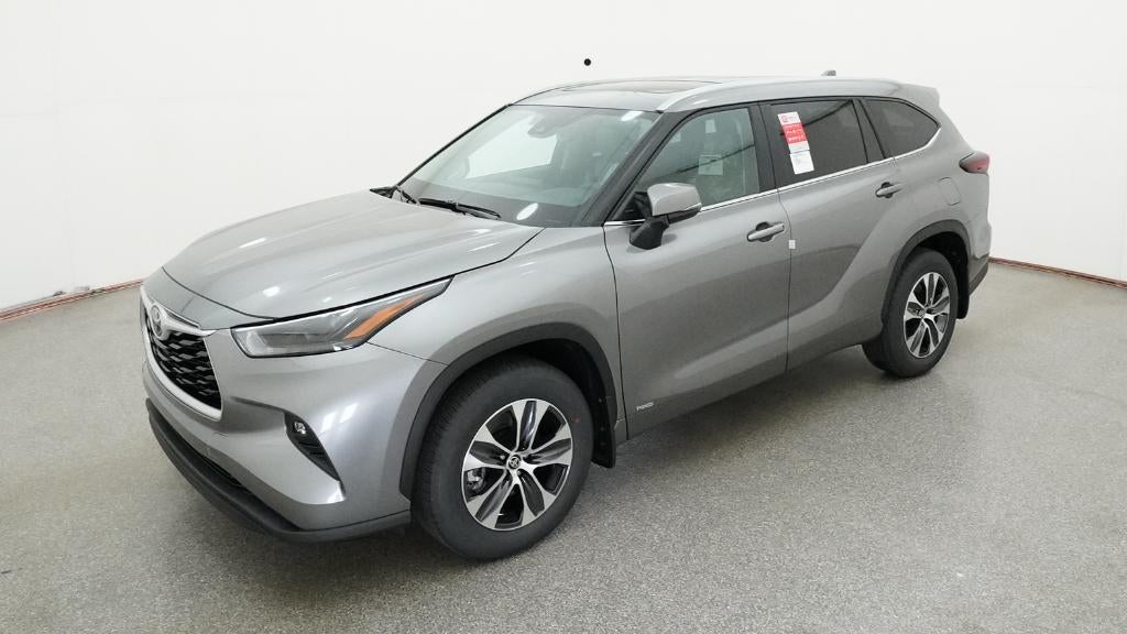 2026 Toyota Highlander Hybrid XLE