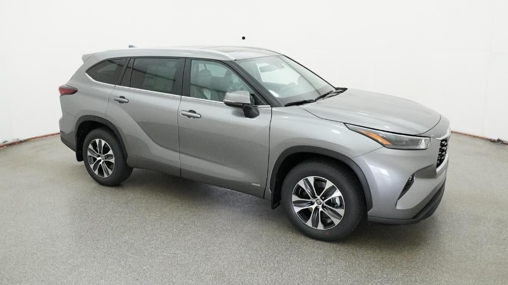 2026 Toyota Highlander Hybrid XLE