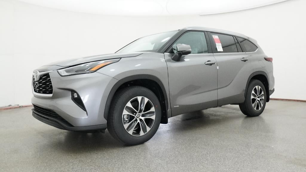 2026 Toyota Highlander Hybrid XLE