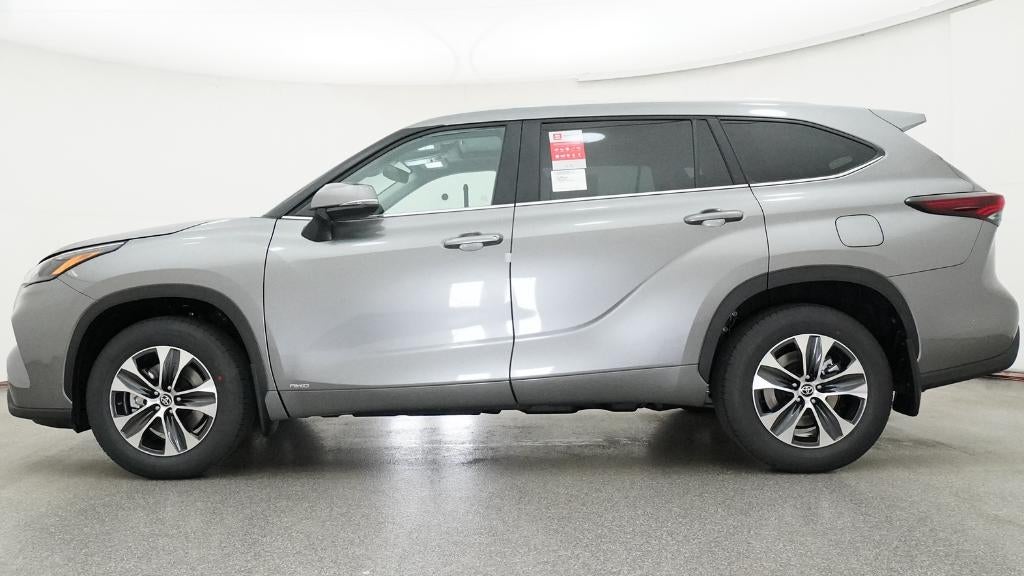 2026 Toyota Highlander Hybrid XLE
