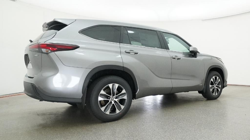 2026 Toyota Highlander Hybrid XLE