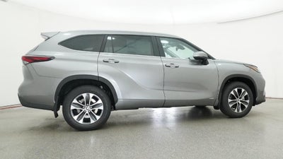2026 Toyota Highlander Hybrid XLE