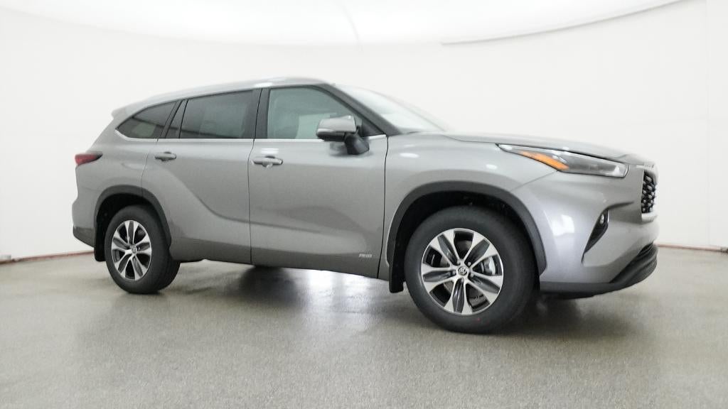 2026 Toyota Highlander Hybrid XLE