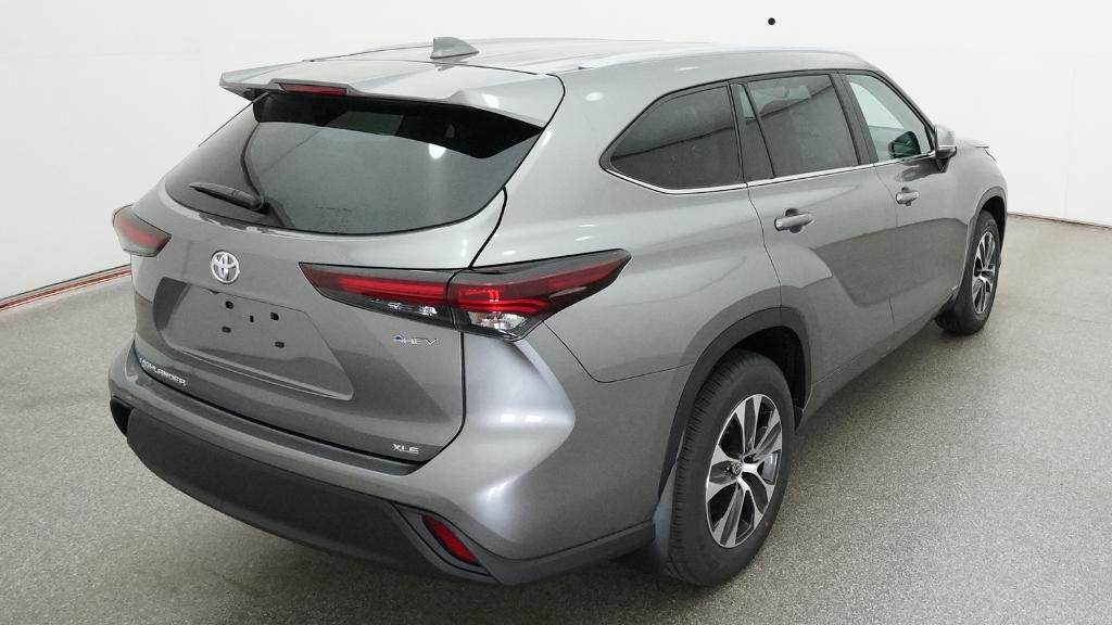 2026 Toyota Highlander Hybrid XLE