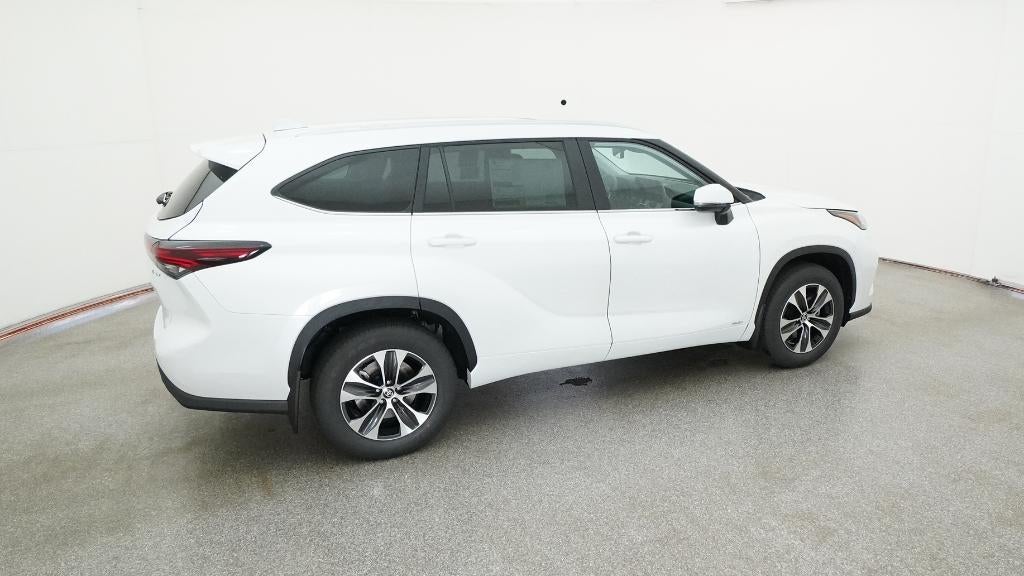 2026 Toyota Highlander Hybrid XLE