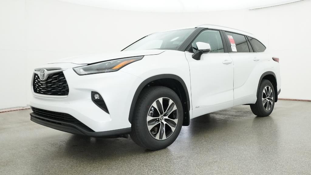 2026 Toyota Highlander Hybrid XLE