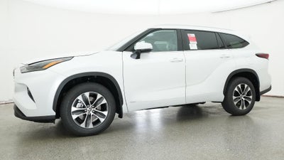 2026 Toyota Highlander Hybrid XLE