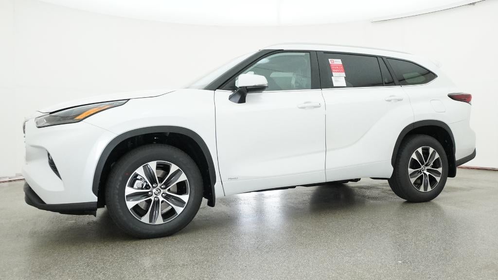 2026 Toyota Highlander Hybrid XLE