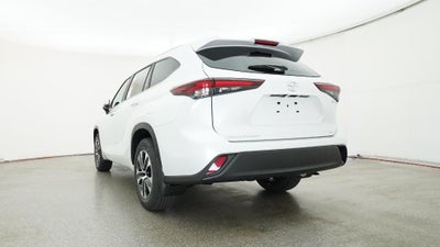 2026 Toyota Highlander Hybrid XLE