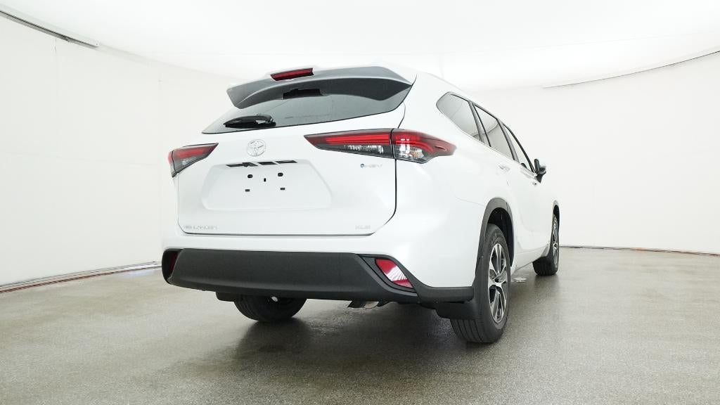 2026 Toyota Highlander Hybrid XLE