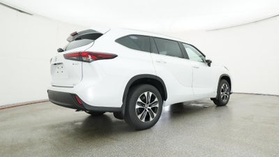 2026 Toyota Highlander Hybrid XLE