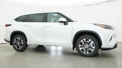 2026 Toyota Highlander Hybrid XLE
