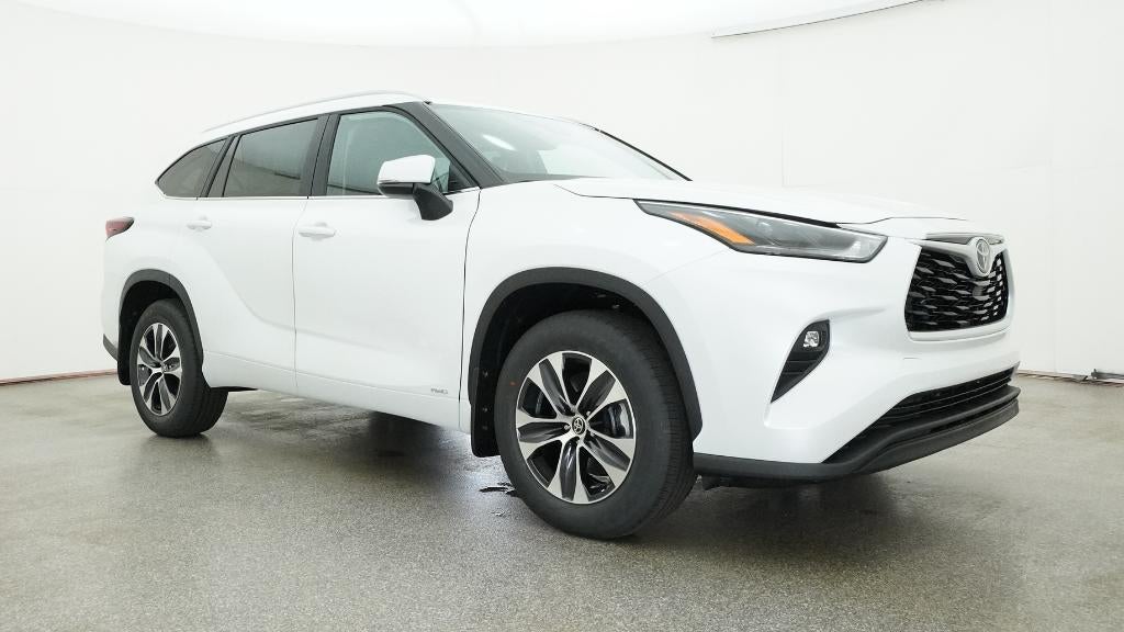 2026 Toyota Highlander Hybrid XLE