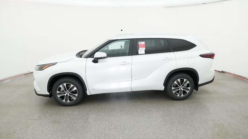 2026 Toyota Highlander Hybrid XLE