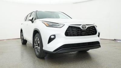 2026 Toyota Highlander Hybrid XLE