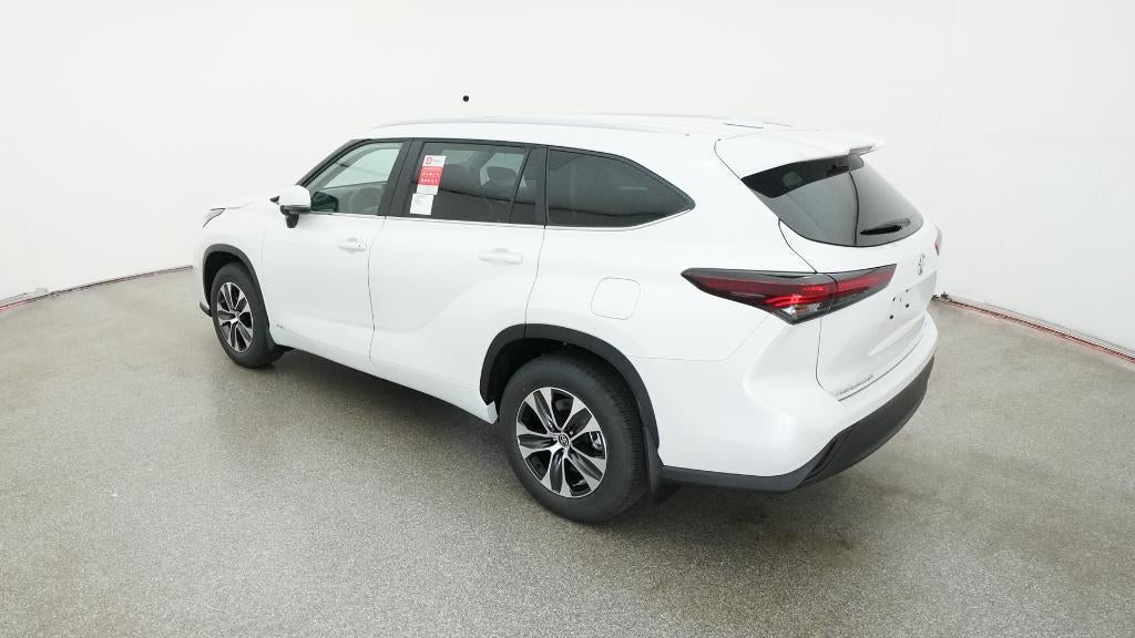 2026 Toyota Highlander Hybrid XLE