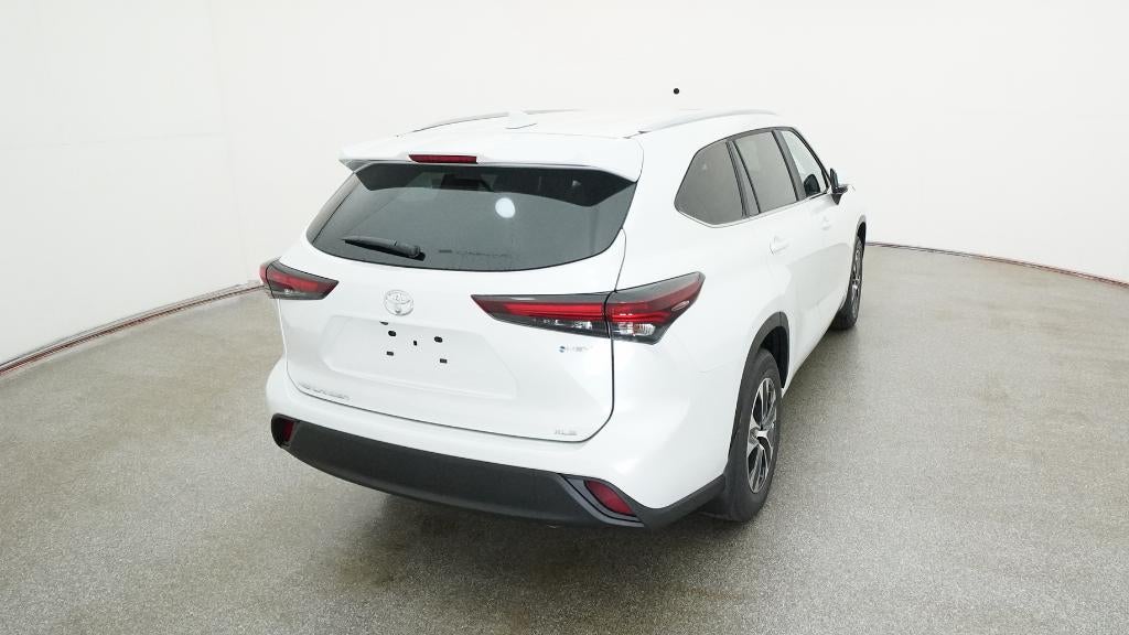 2026 Toyota Highlander Hybrid XLE