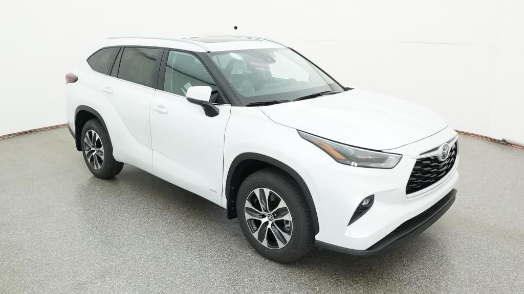 2026 Toyota Highlander Hybrid XLE