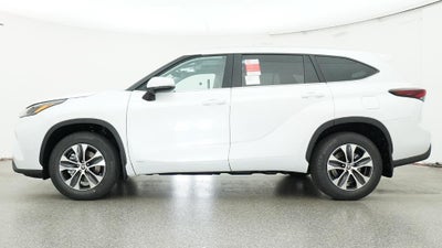 2026 Toyota Highlander Hybrid XLE