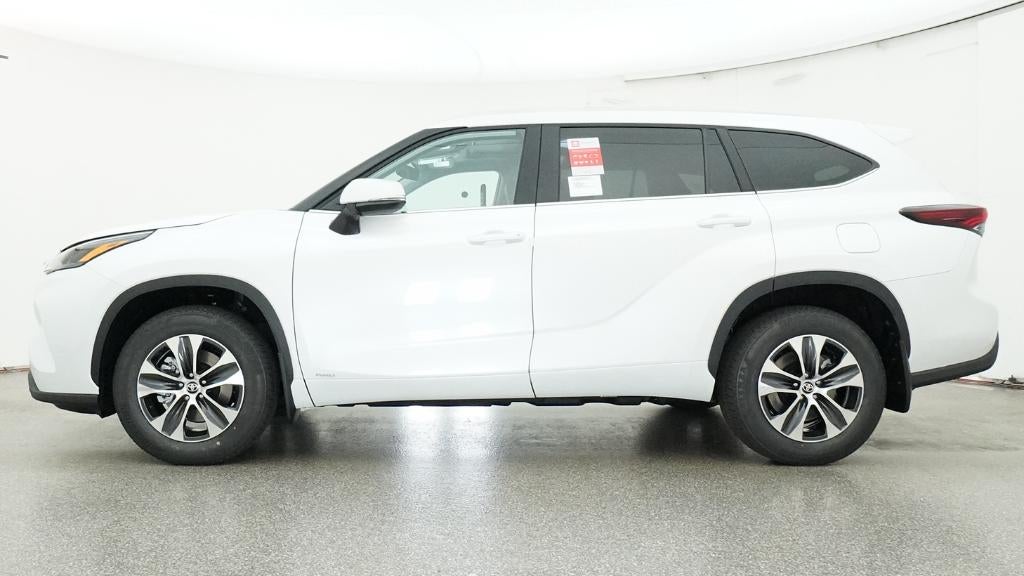 2026 Toyota Highlander Hybrid XLE