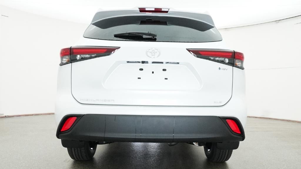 2026 Toyota Highlander Hybrid XLE