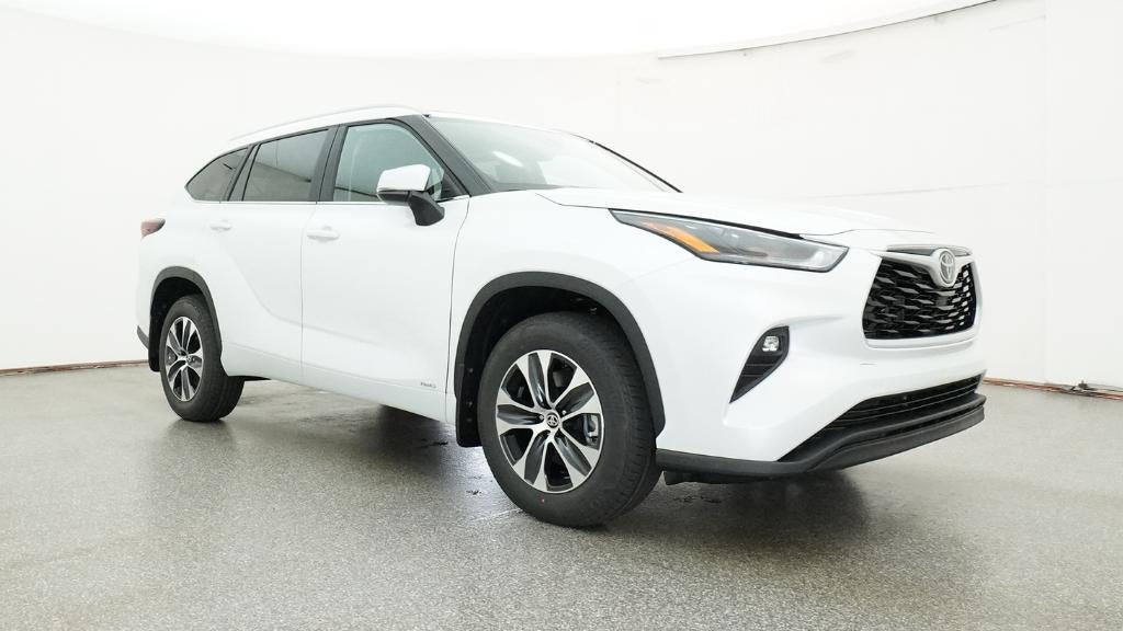 2026 Toyota Highlander Hybrid XLE