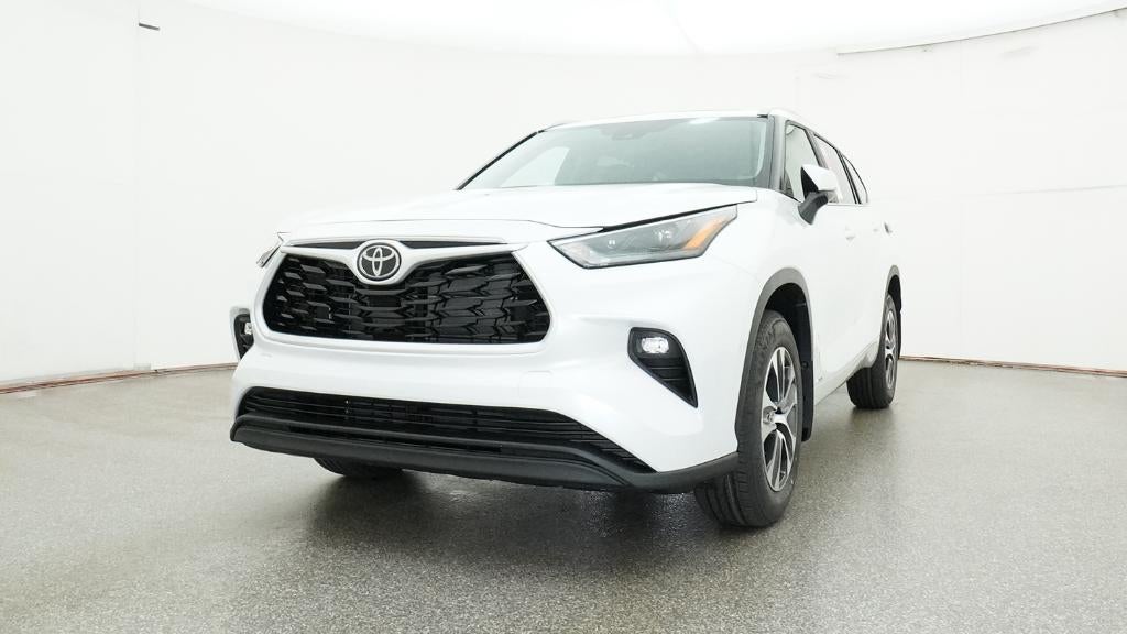 2026 Toyota Highlander Hybrid XLE