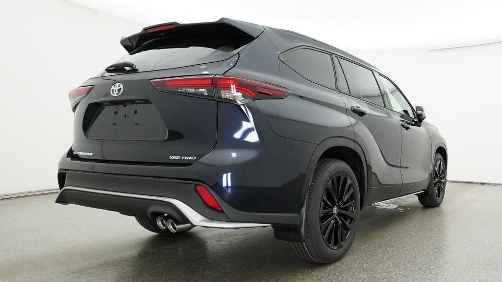 2026 Toyota Highlander XSE
