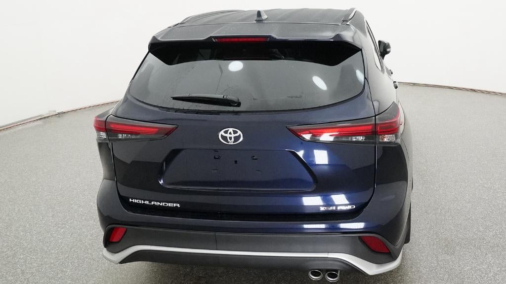 2026 Toyota Highlander XSE