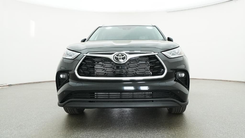 2026 Toyota Highlander Limited