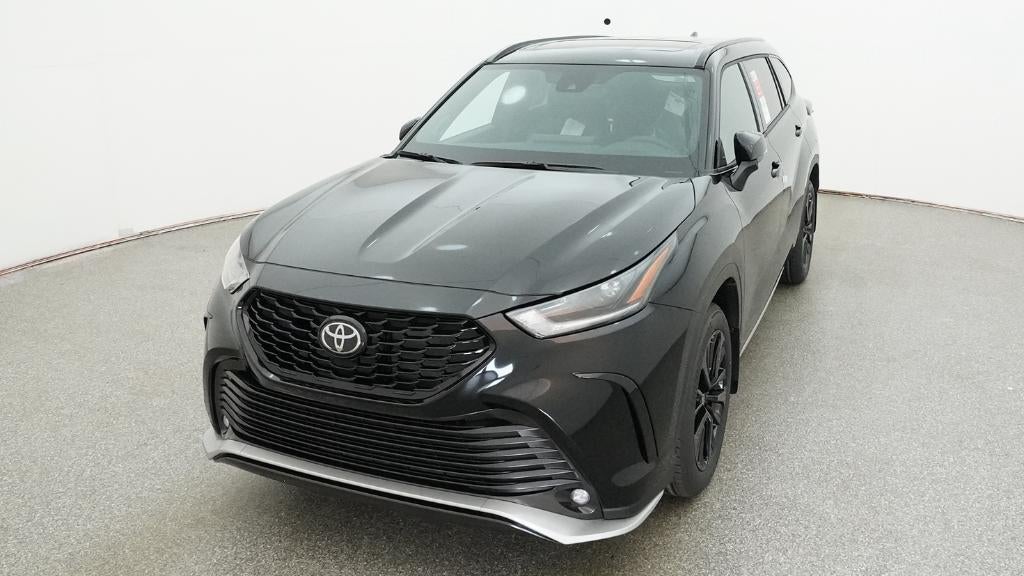 2026 Toyota Highlander XSE