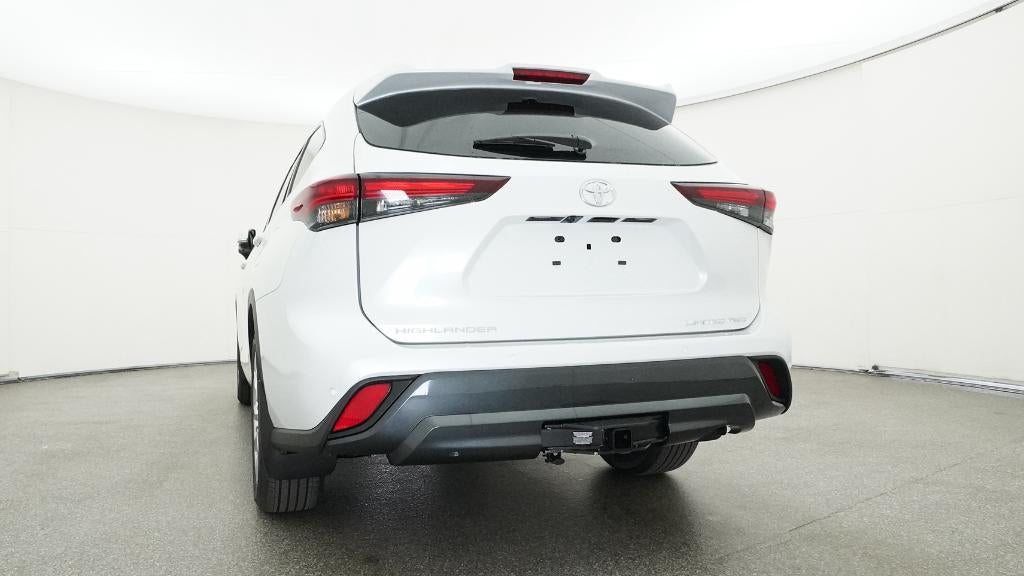 2026 Toyota Highlander Limited