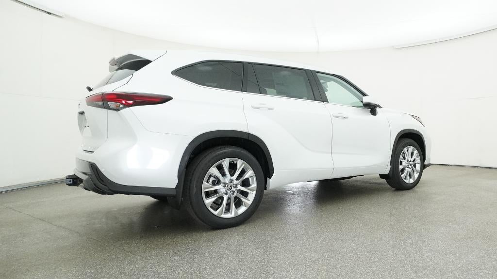 2026 Toyota Highlander Limited