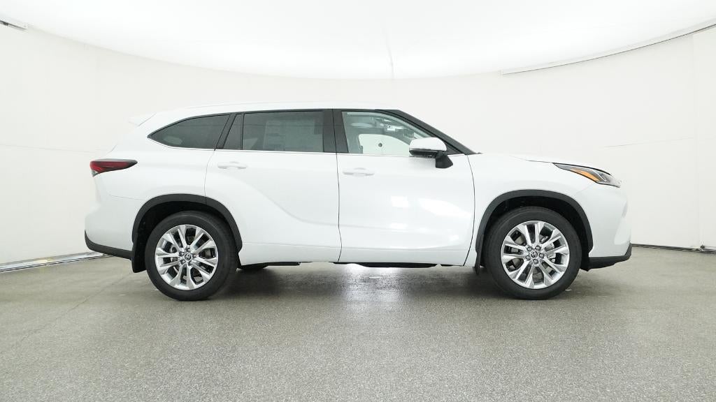 2026 Toyota Highlander Limited