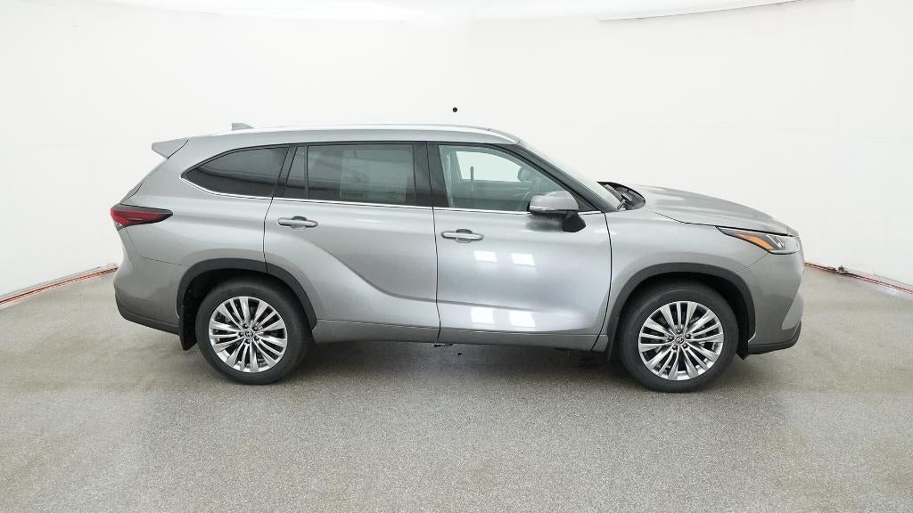 2026 Toyota Highlander Platinum