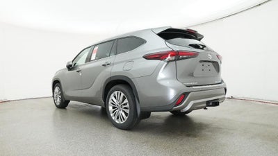 2026 Toyota Highlander Platinum