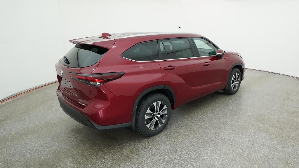 2026 Toyota Highlander XLE