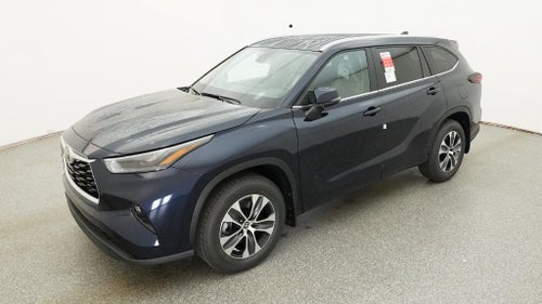 2026 Toyota Highlander XLE