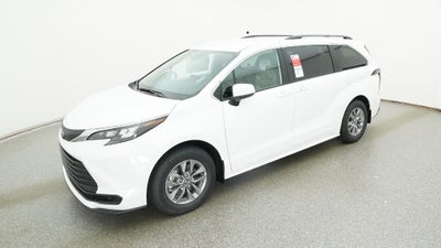 2026 Toyota Sienna LE
