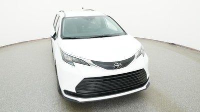 2026 Toyota Sienna LE