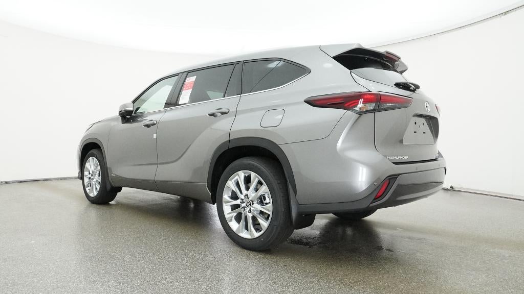 2026 Toyota Highlander Hybrid Limited