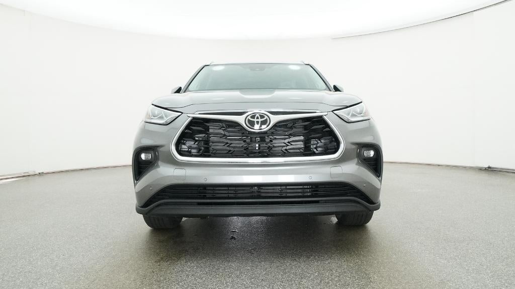 2026 Toyota Highlander Hybrid Limited