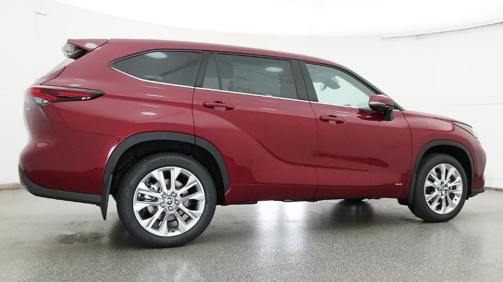 2026 Toyota Highlander Hybrid Limited
