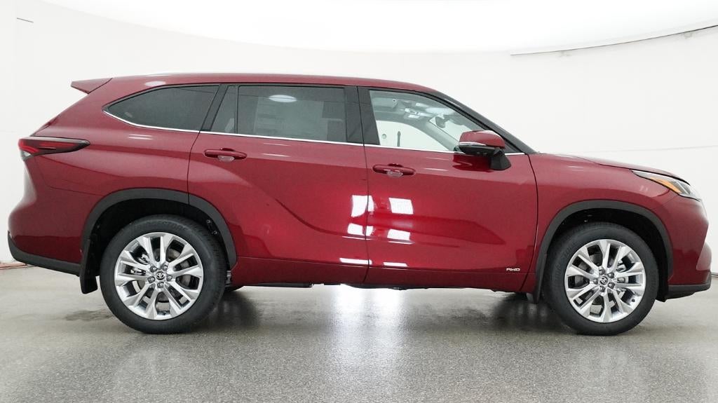 2026 Toyota Highlander Hybrid Limited