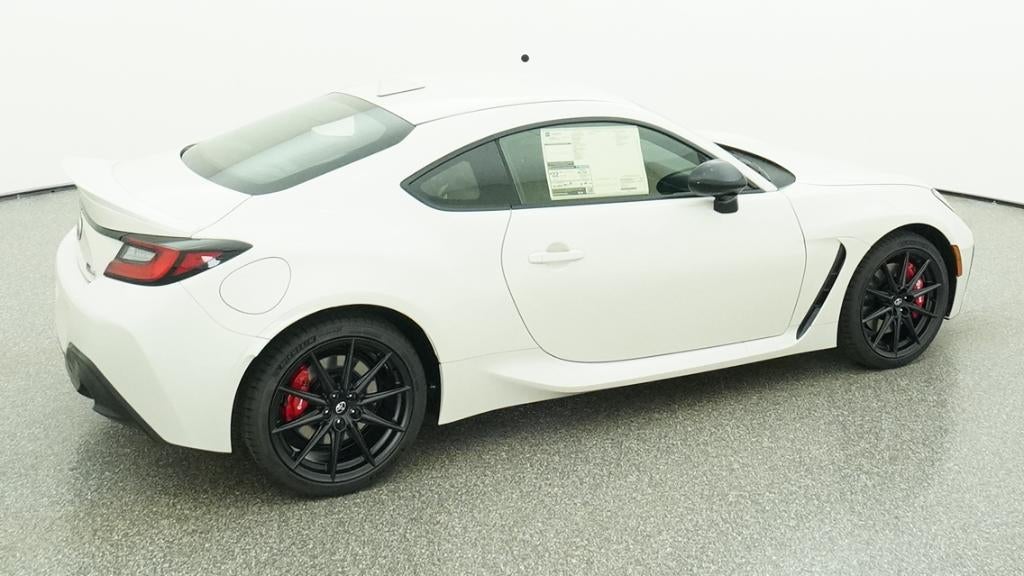 2026 Toyota GR86 Premium MT