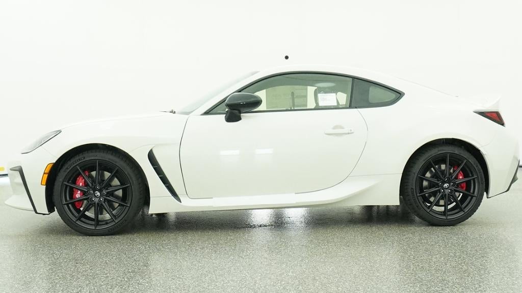 2026 Toyota GR86 Premium MT