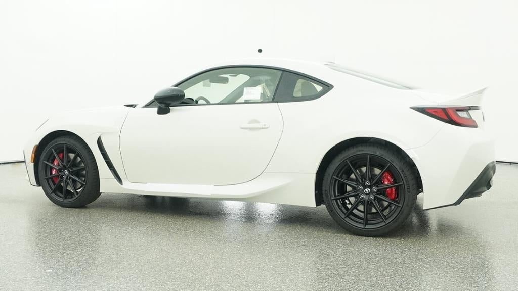 2026 Toyota GR86 Premium MT