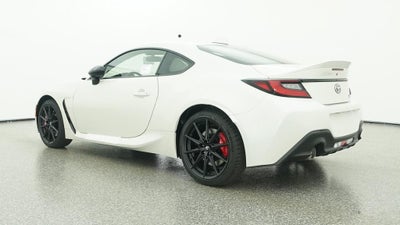 2026 Toyota GR86 Premium MT