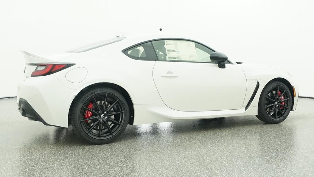 2026 Toyota GR86 Premium MT